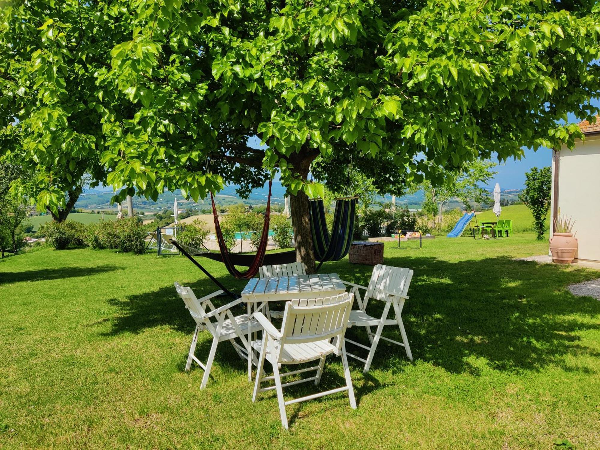 Rustico Del Bozzo Pensionat Castelleone di Suasa Eksteriør billede